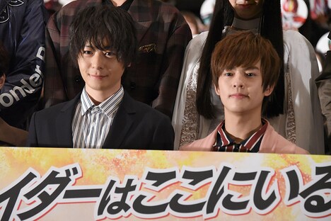 左から犬飼貴丈、奥野壮。