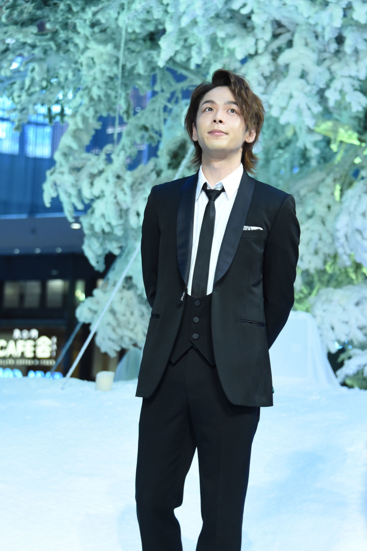 中村倫也