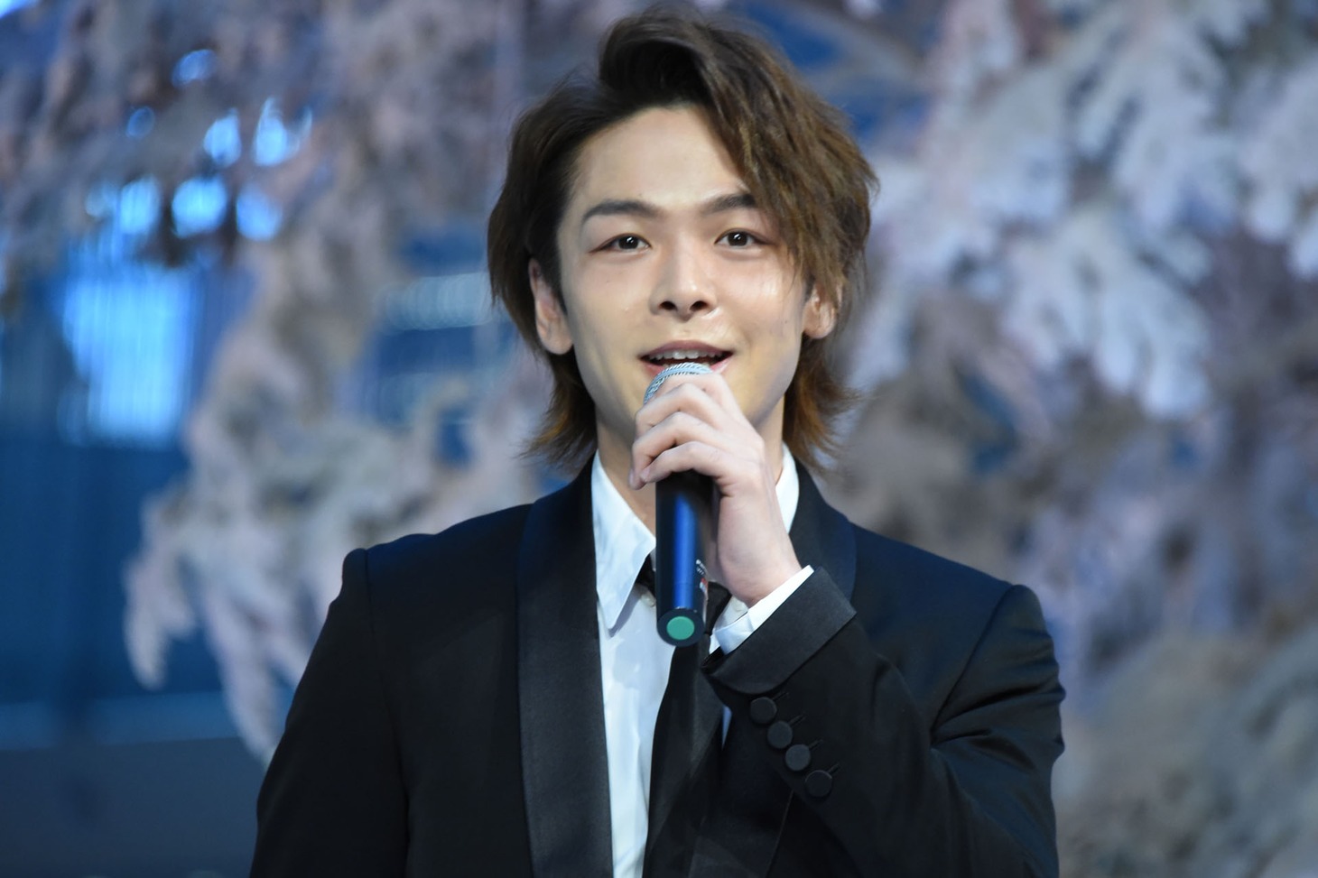 中村倫也
