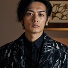 平成ライダー初の演劇化、久保田悠来主演「仮面ライダー斬月 -鎧武外伝-」3月上演