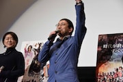 関俊彦(右)