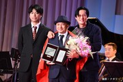 左から石井裕也、白石和彌、井浦新。