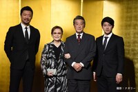 左から金児憲史、石原まき子、神田正輝、増本尚。