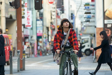 「チワワちゃん」より、村上虹郎演じるナガイ。