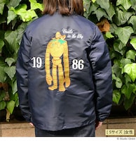 「天空の城ラピュタ コーチジャケット 空の上の冒険」着用イメージ。