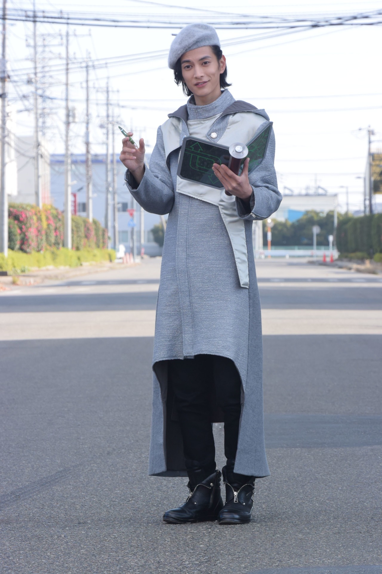 渡邊圭祐演じるもう1人のウォズ。