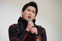 「みーんなのウズウズ、明光院だよ！」と挨拶する押田岳。