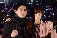 左から押田岳、奥野壮。