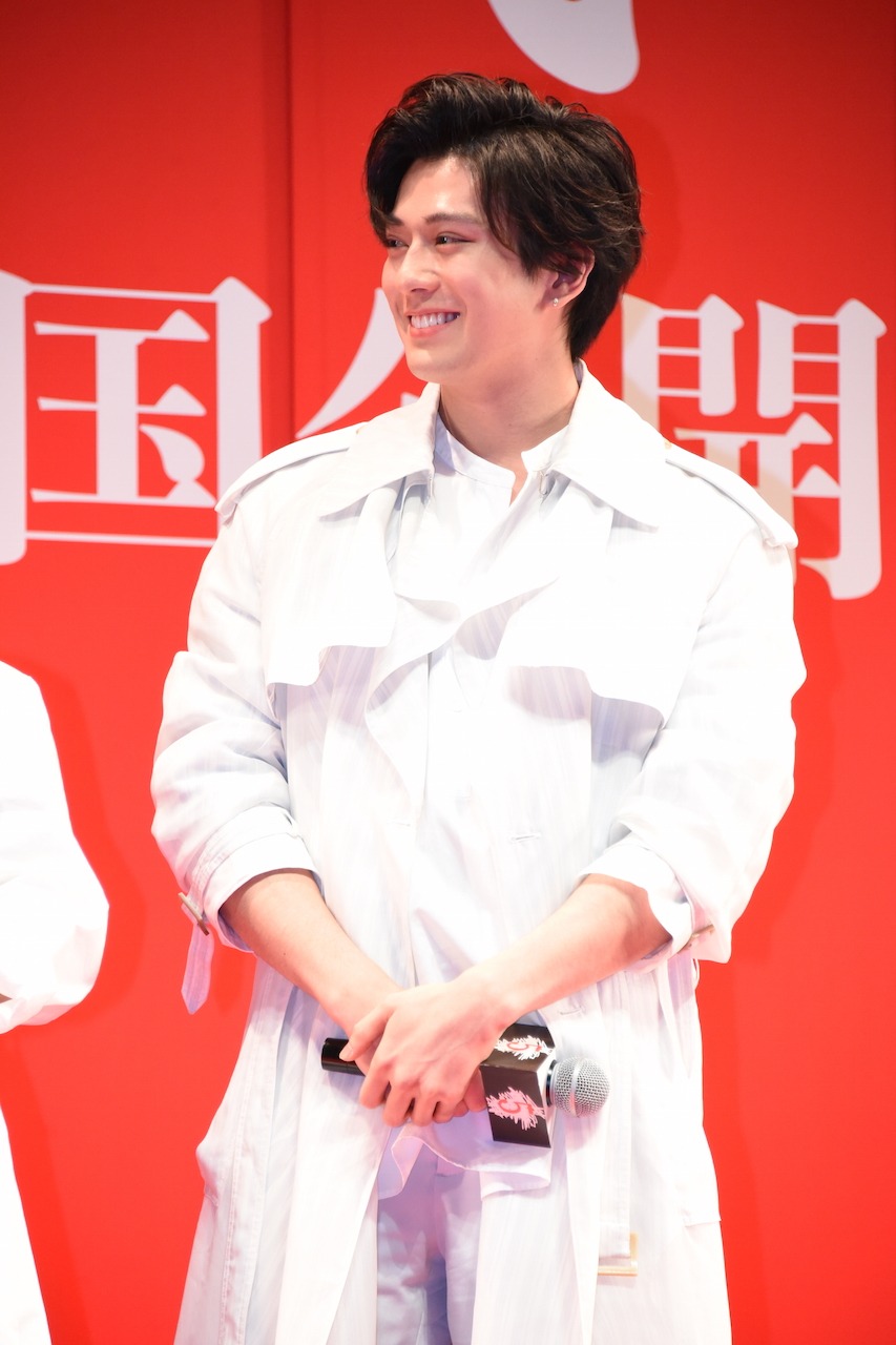 新田真剣佑