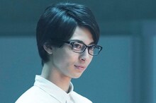 「十二人の死にたい子どもたち」より、高杉真宙演じるサトシ。