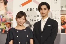 「ちょいドラ 2019」試写会の様子。左から伊藤沙莉、千葉雄大。