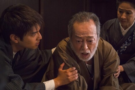 「ある町の高い煙突」