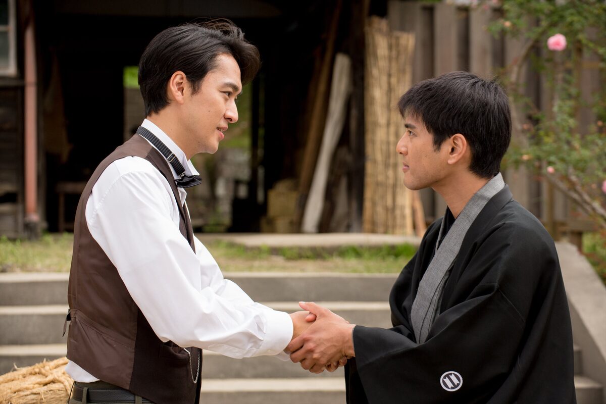 若者たちが奇跡を起こす 新田次郎原作 ある町の高い煙突 予告編 映画ナタリー 若者たちが奇跡を起こす 新田次郎原作 ある町の高い煙突 予告編 映画ナタリー