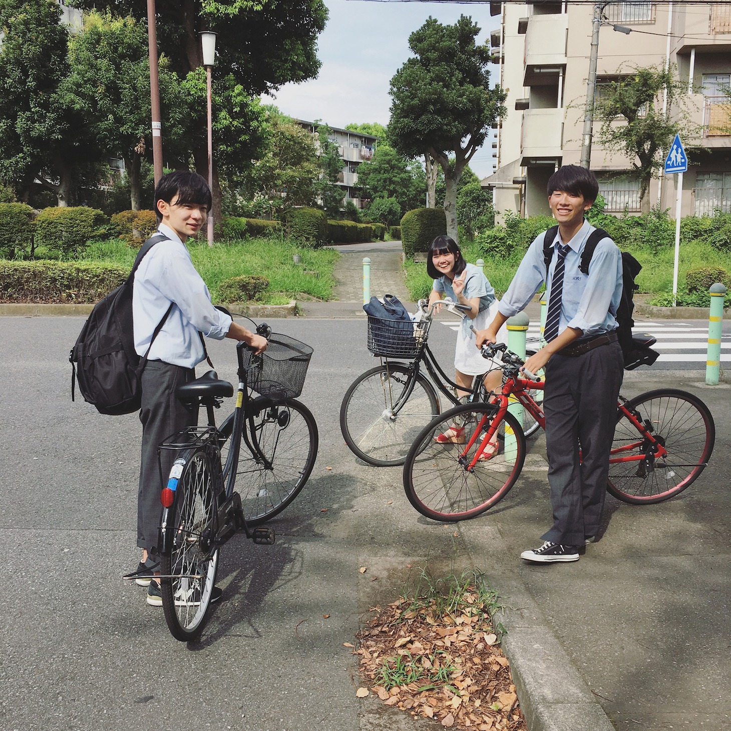 「席のむこう」