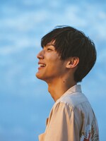 中川大志写真集「maka hou」中面