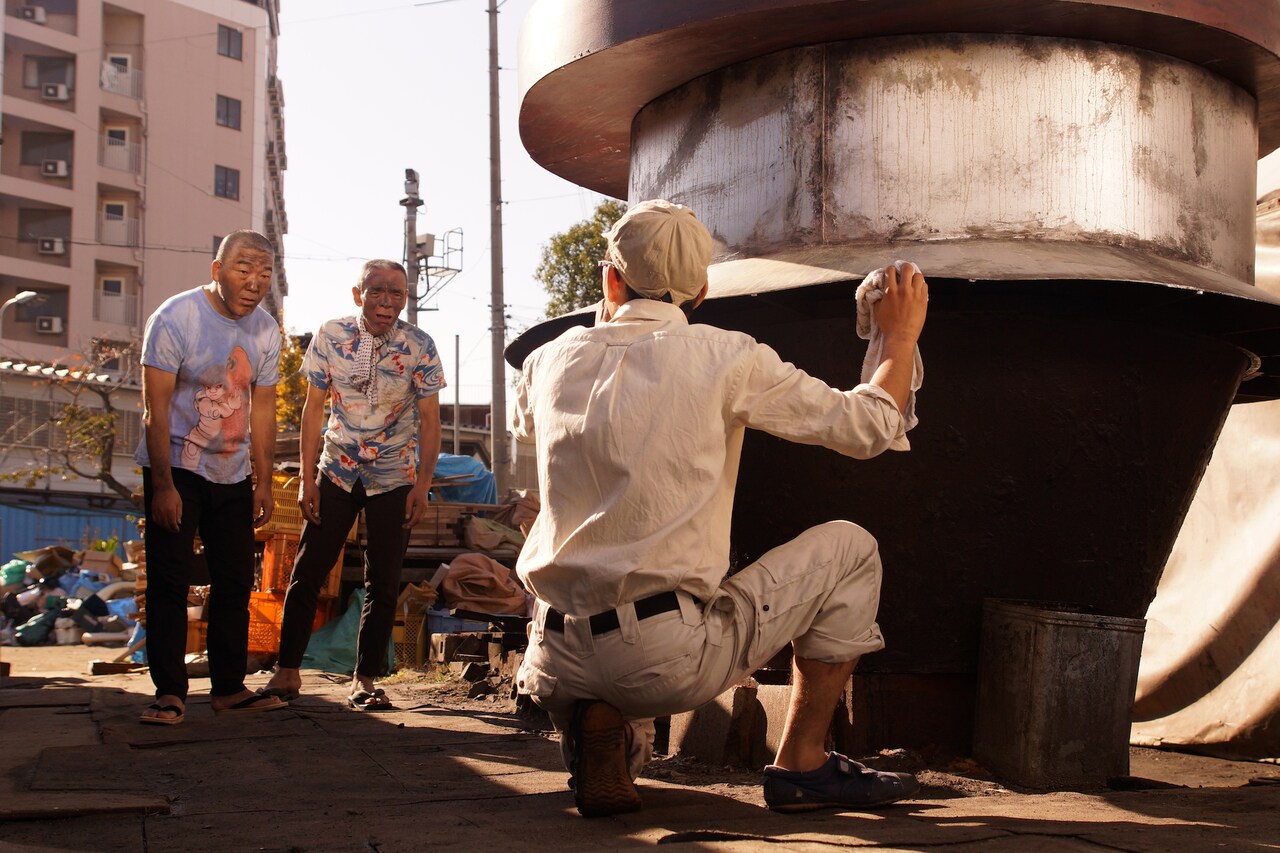 大阪・釜ヶ崎を舞台にした人情喜劇「月夜釜合戦」の東京公開が決定