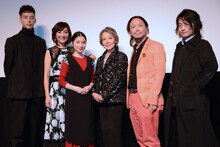 「あまのがわ」完成披露試写会にて、左から柳喬之、生田智子、福地桃子、水野久美、古新舜、吉藤オリィ。