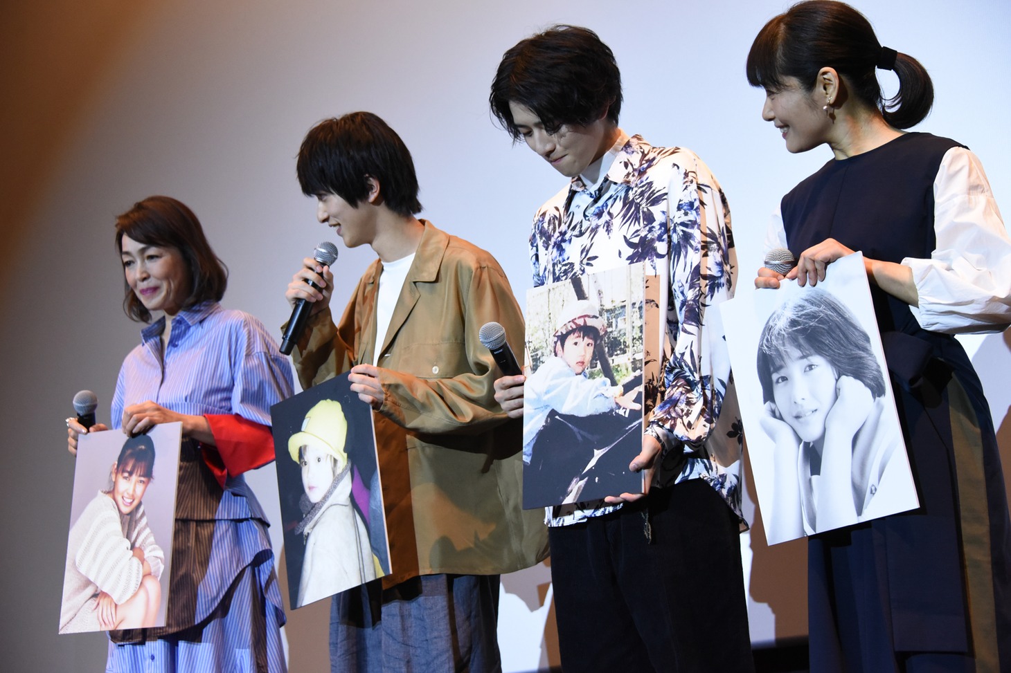 左から財前直見、横浜流星、飯島寛騎、富田靖子。