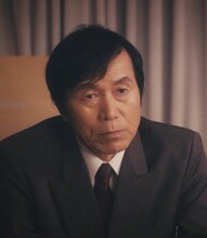 「日本ボロ宿紀行」より、平田満演じる篠宮一平。