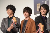 左から廣瀬智紀、定本楓馬、和田雅成。