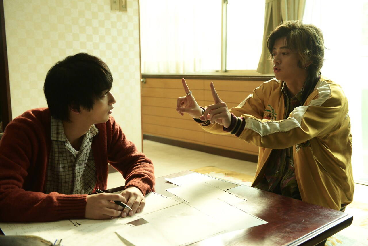 横浜流星主演「愛唄」本編映像、清原果耶演じる少女が投げかけた“Kの公式”とは