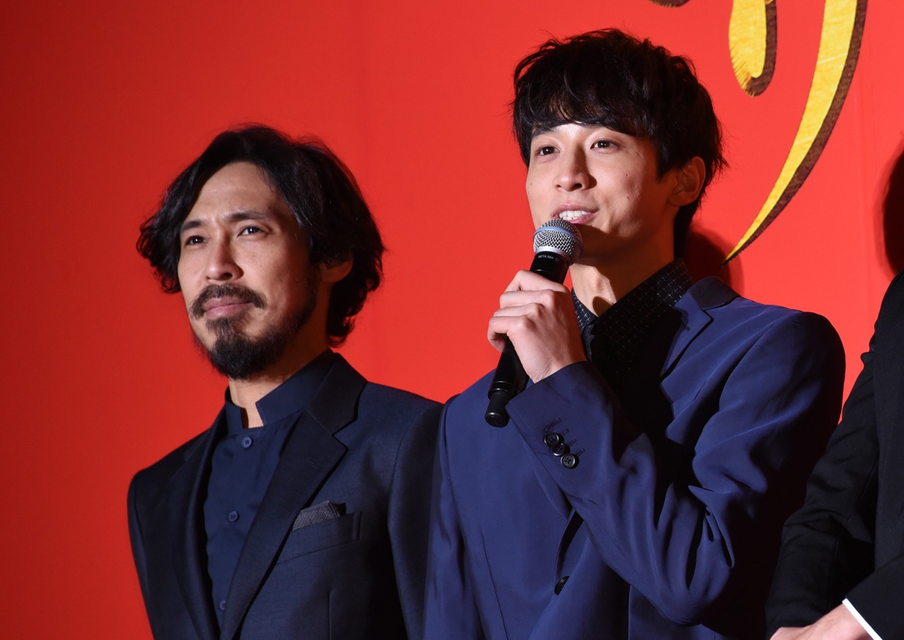 左から木幡竜、小関裕太。