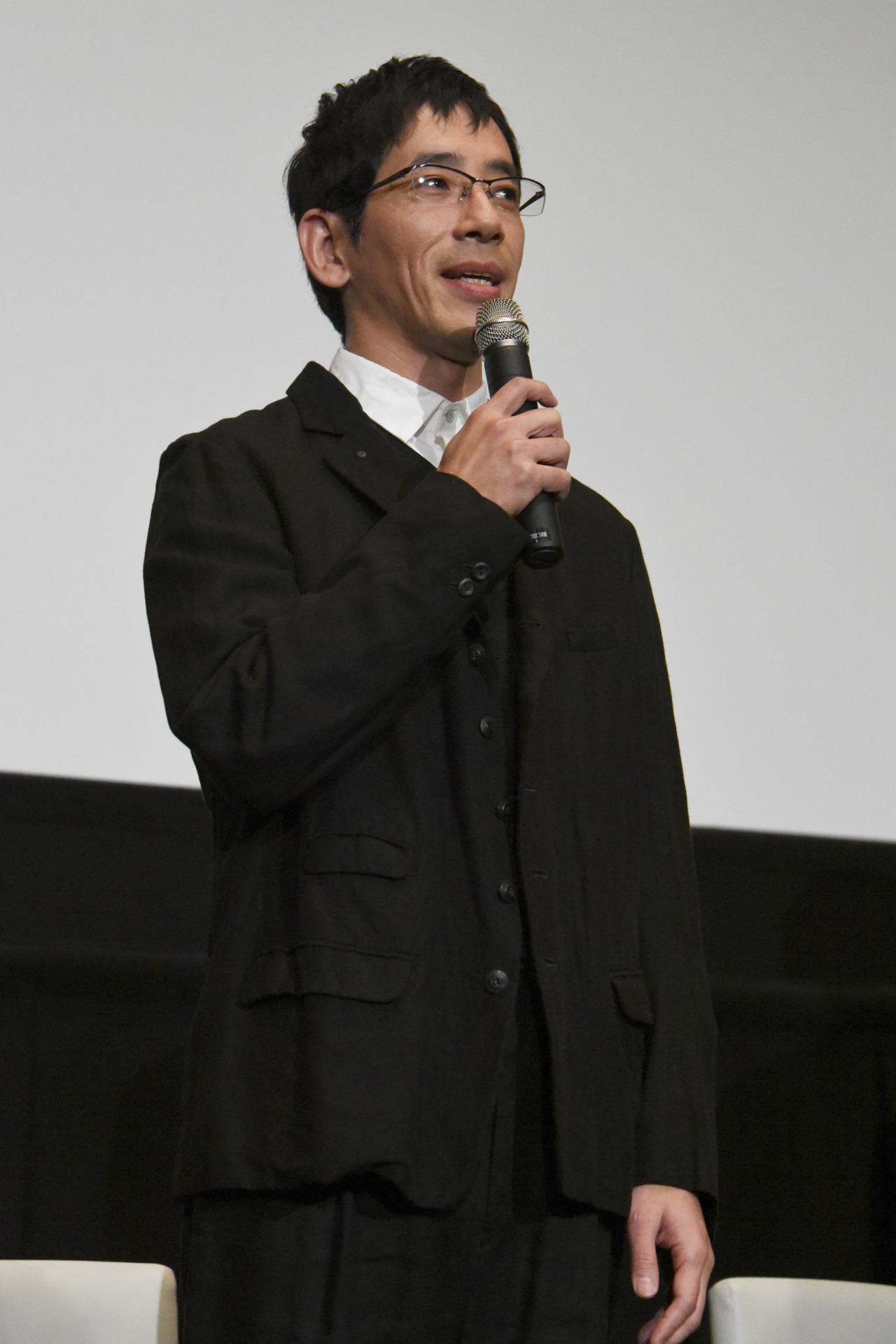 野間口徹