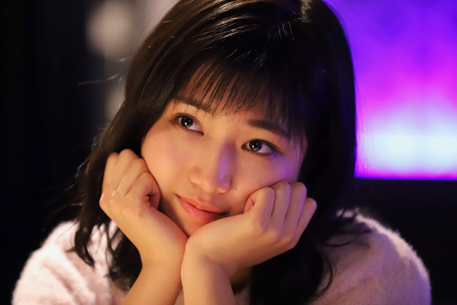 「JOKER×FACE」より、小野莉奈演じる優那。