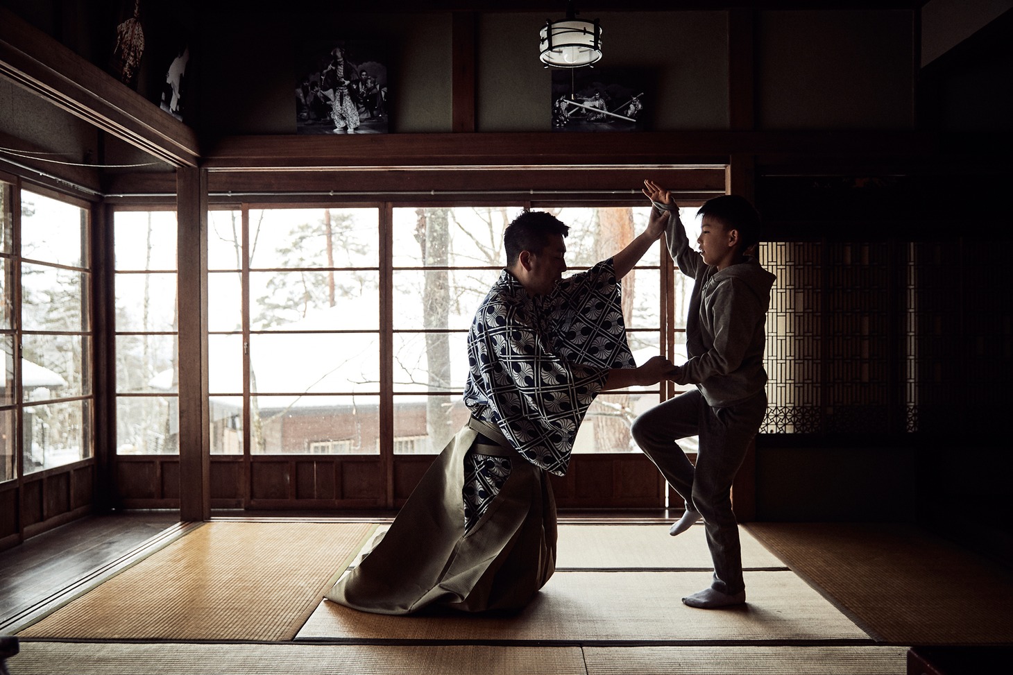 「よあけの焚き火」