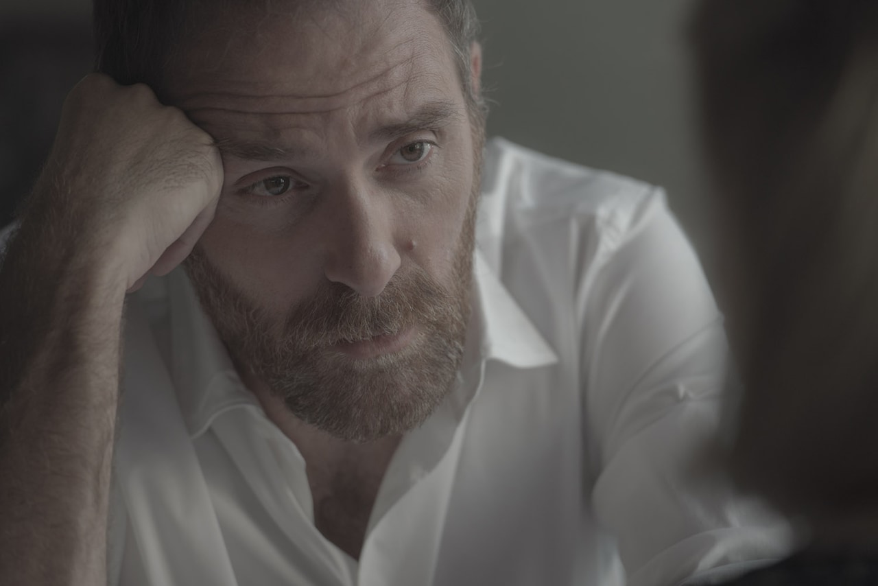 男女9人の運命をワンシチュエーションで描く、「おとなの事情」監督の新作が公開