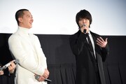 左からハンギョン、山下智久。