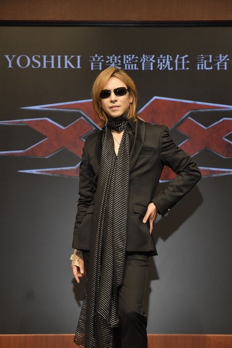 YOSHIKI