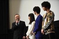 左から川村泰祐、清原果耶、横浜流星、飯島寛騎。