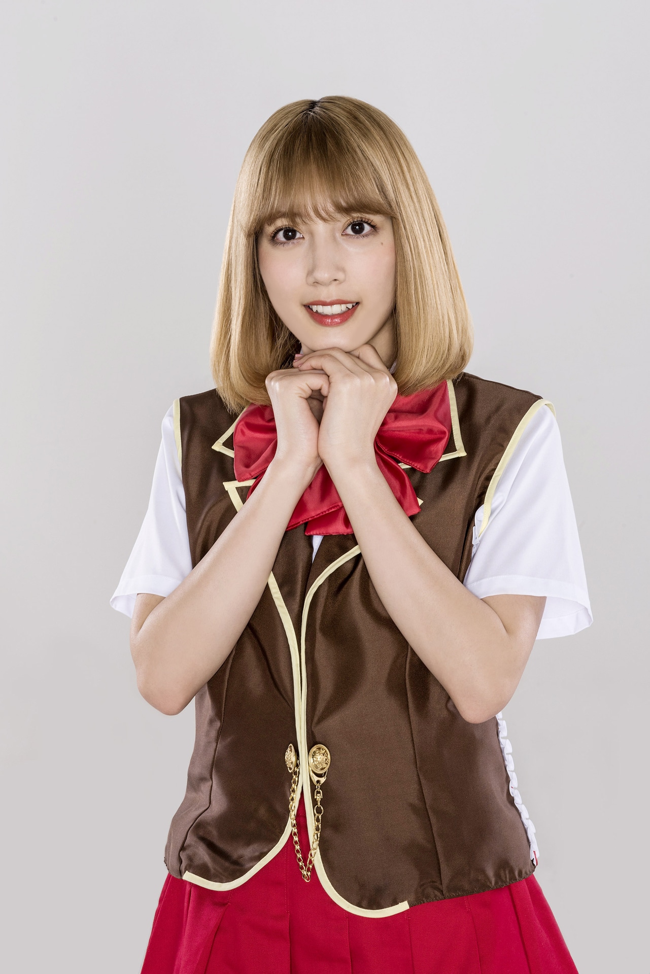 松田るか演じる立花リョウが女体化したマリ。