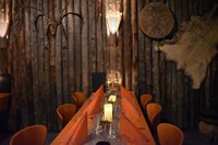 美雪と悠輔がディナーをするシーンの撮影で使用された、レストラン・カンミ内の一角。