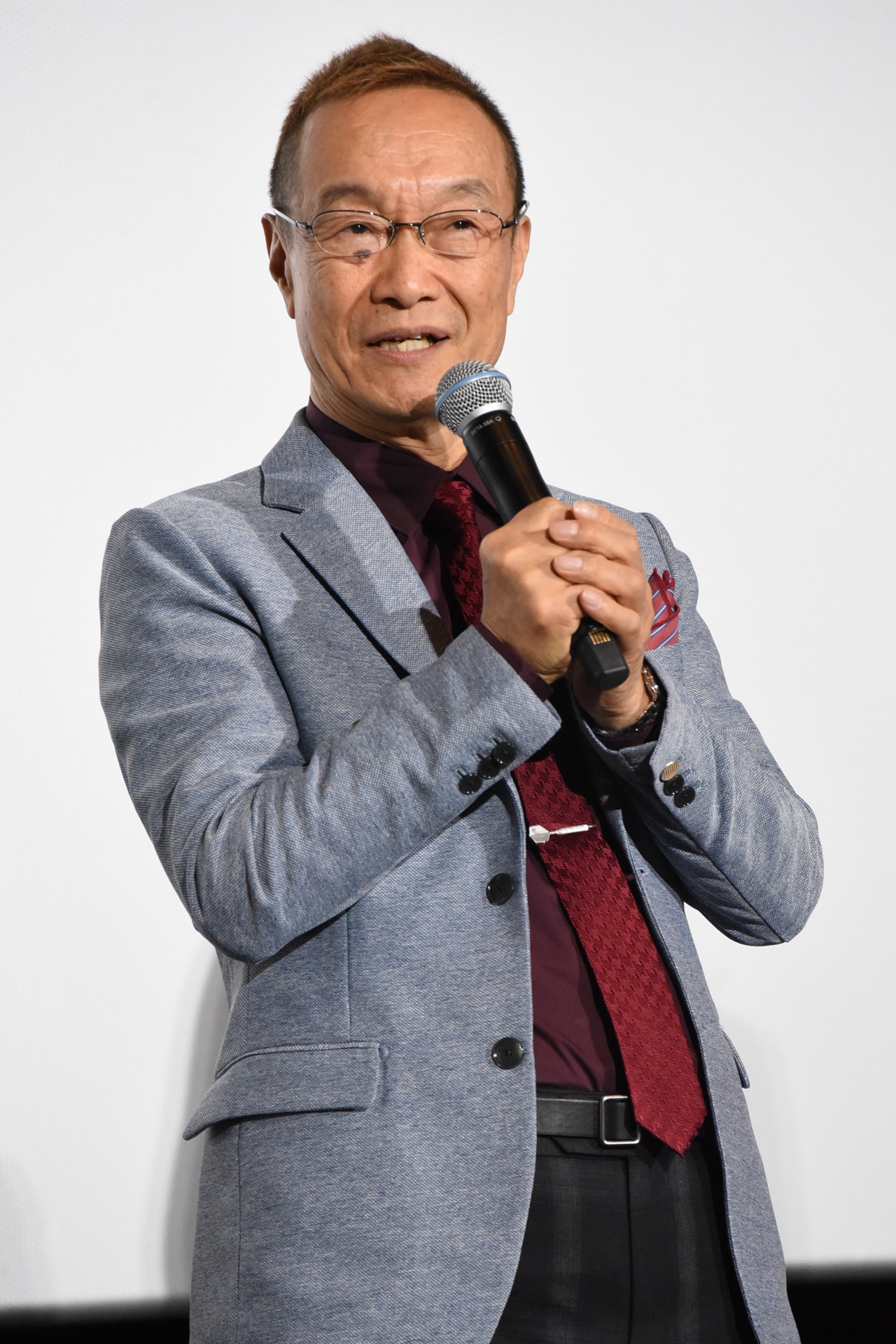 神谷明