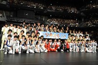 「映画 少年たち」完成披露試写会の様子。