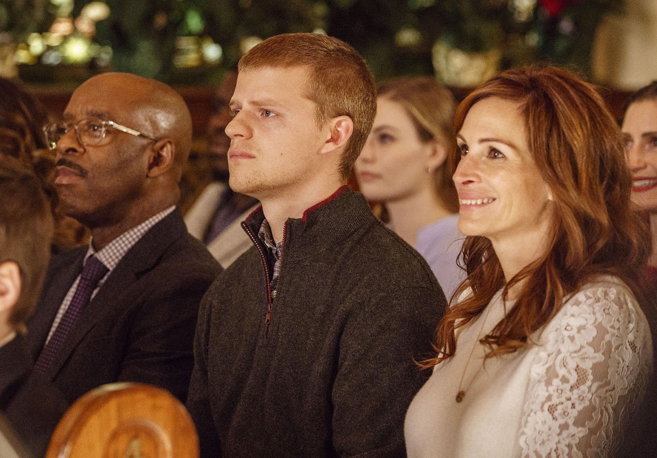 ジュリア・ロバーツとルーカス・ヘッジスが母子演じる「ベン・イズ・バック」公開