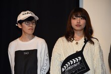 左から井樫彩、枝優花。