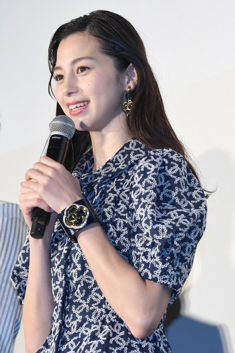 中条あやみ