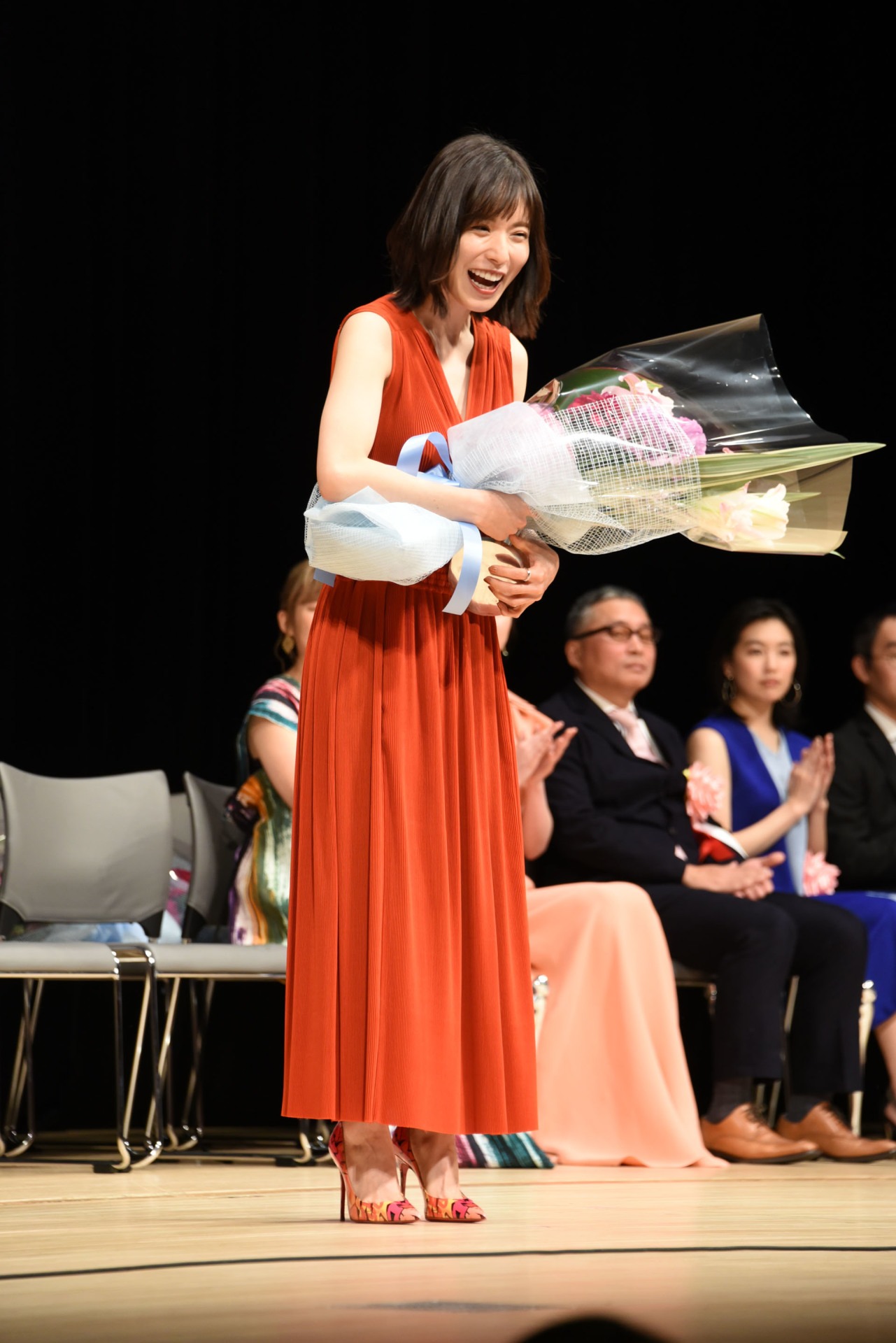 松岡茉優