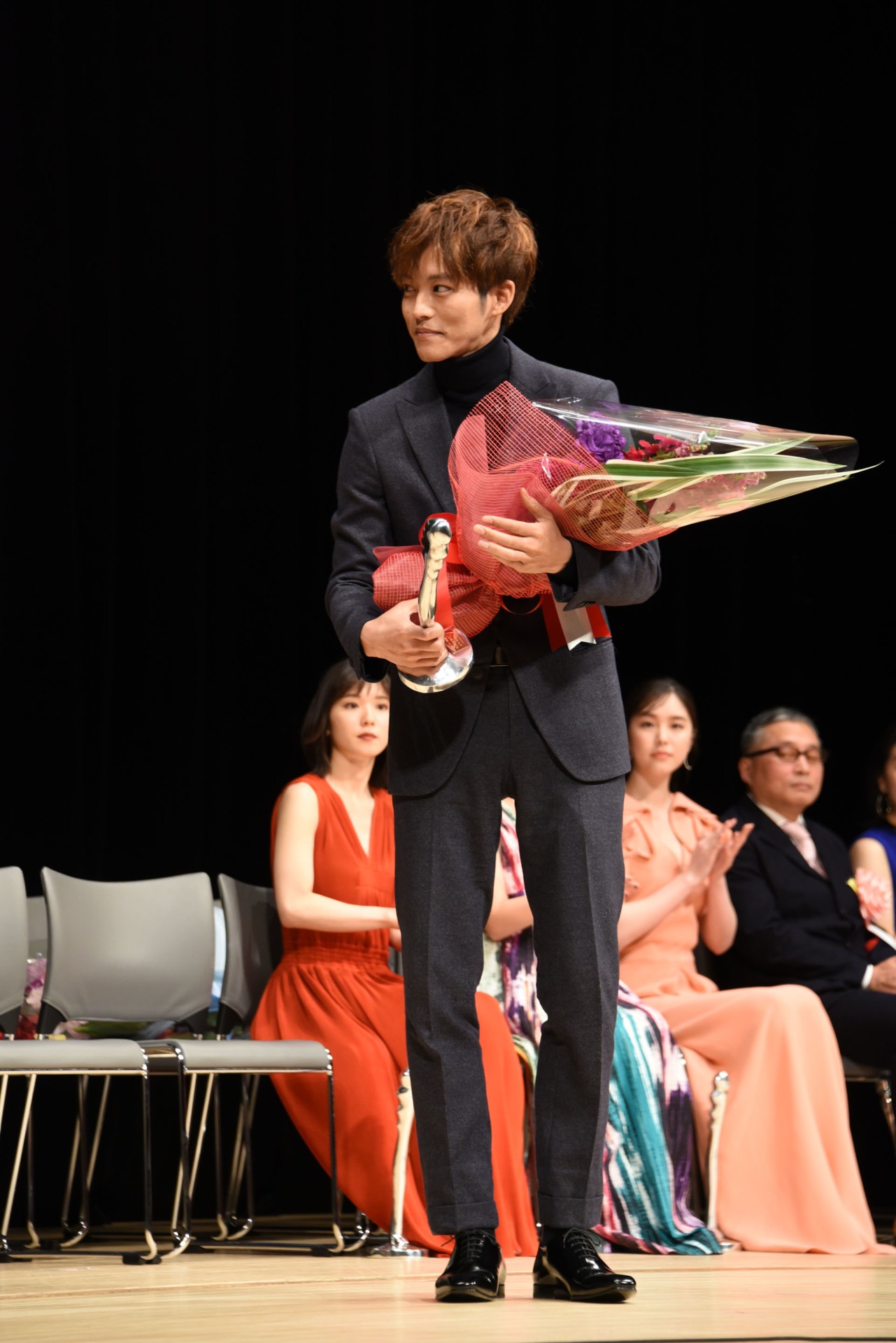 松坂桃李