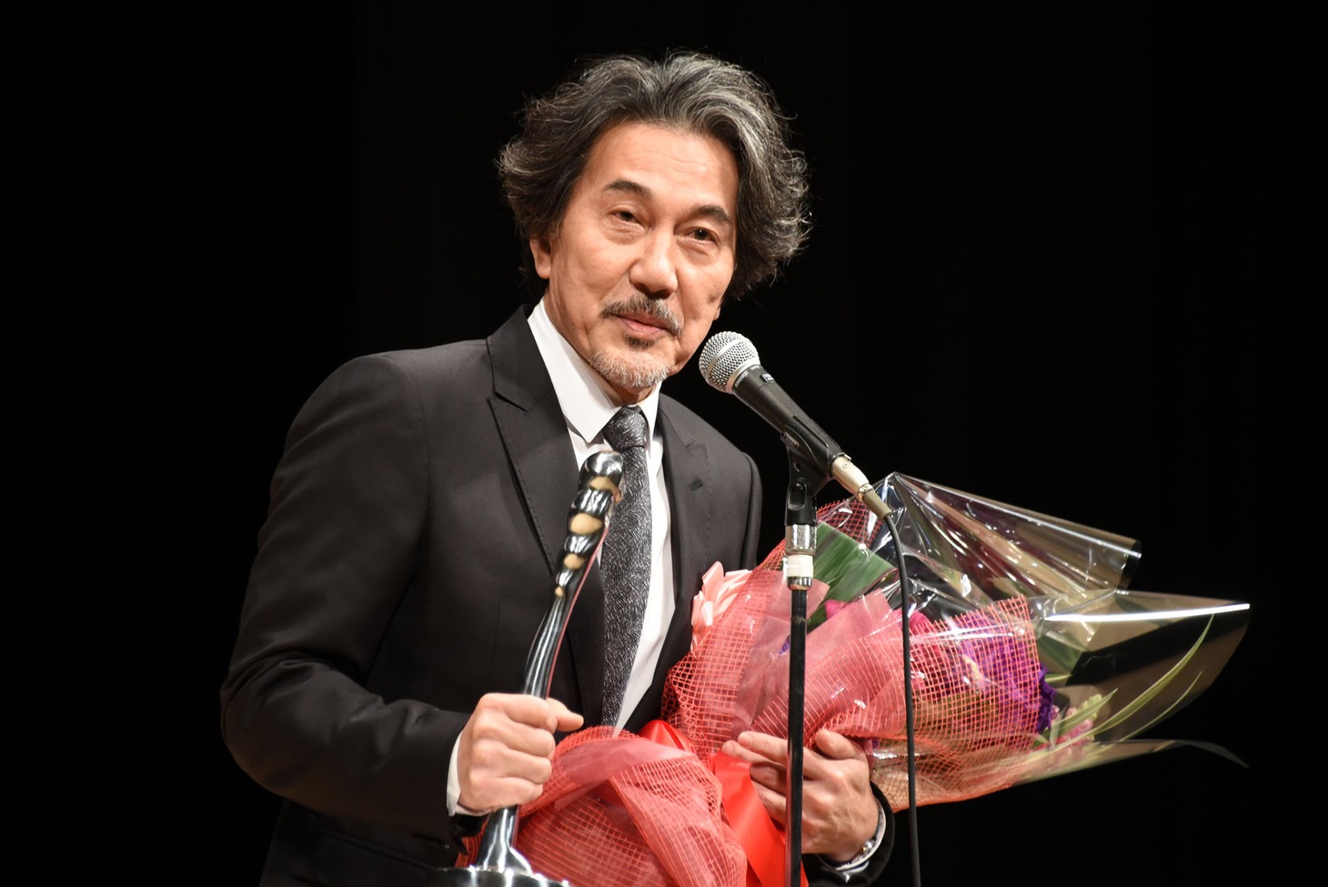 役所広司