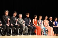 第40回ヨコハマ映画祭表彰式の様子。