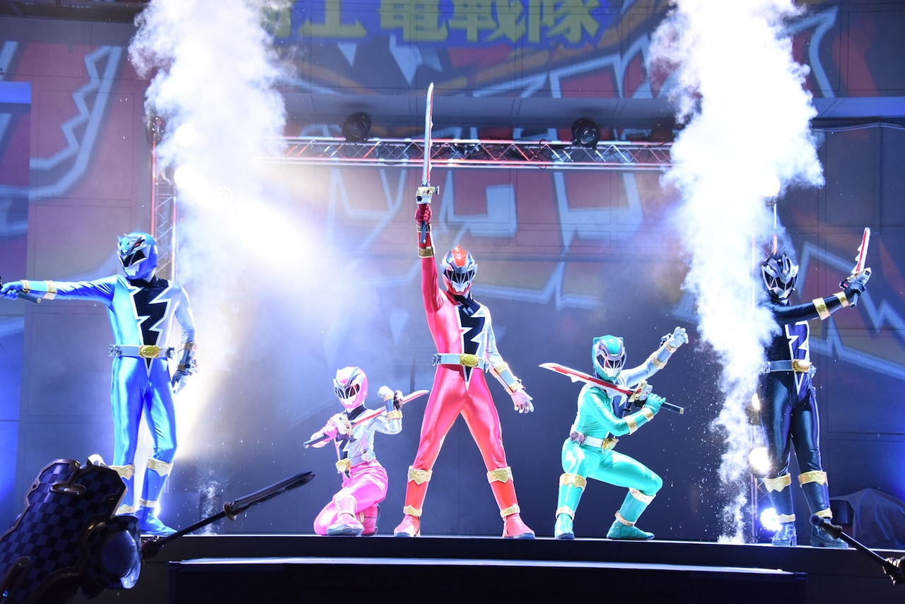 騎士竜戦隊リュウソウジャー」会見、主演・一ノ瀬颯「普通の大学生から