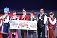 「騎士竜戦隊リュウソウジャー」キャスト発表会見の様子。