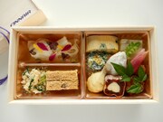 和食店「七草」の前沢リカ氏が監修した、フィンエアーの機内食。