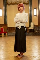 とまん演じる泉鏡花。