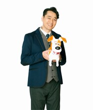 「ペット2」でマックスに声を当てる設楽統。