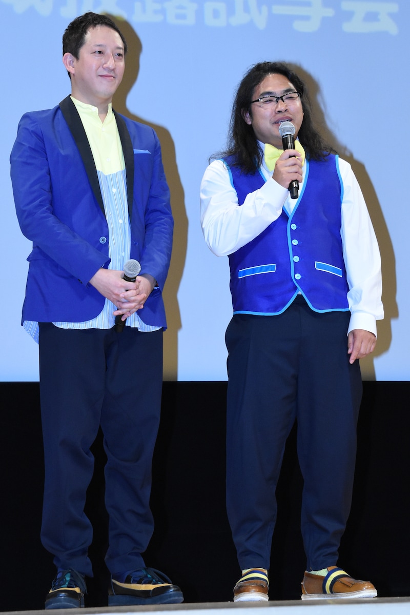 左からサバンナ高橋、ロッチ中岡。